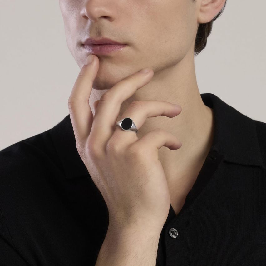 Anello Mabina Uomo in argento 925 con onice ovale - regolabile 